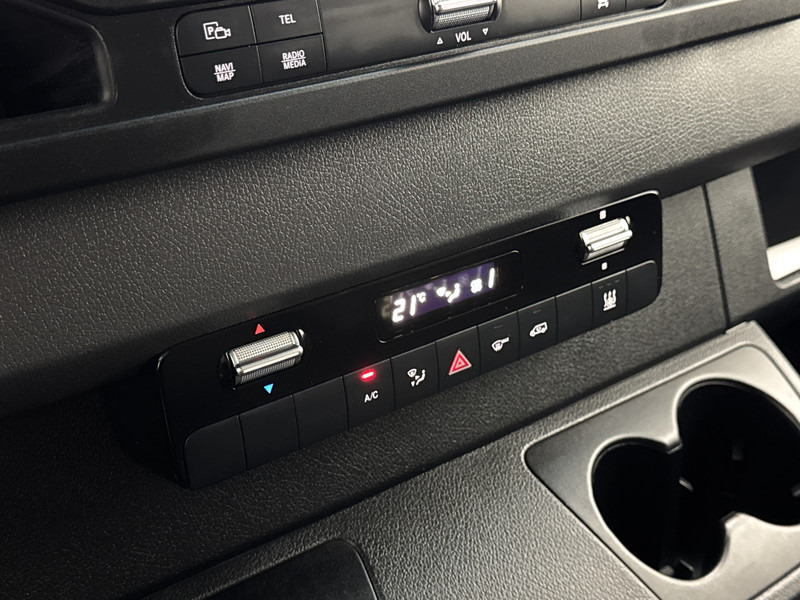 Товарен бус Mercedes-Benz Sprinter 519 3.0 CDI L3H2 V6 Led koplampen 360 camera systeem Trekhaak Navigatie Dubbel lucht: снимка 8 Товарен бус Mercedes-Benz Sprinter 519 3.0 CDI L3H2 V6 Led koplampen 360 camera systeem Trekhaak Navigatie Dubbel lucht: снимка 8