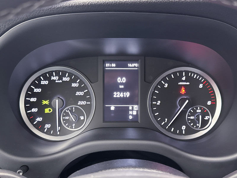 Mercedes-Benz Vito 114 CDI Extra Lang *LBW-Edition* Dubbele Cabine 19" Lichtmetaal Trekhaak Achteruitrijcamera Apple Carplay/Android Auto - Малък ван, Бус с двойна кабина: снимка 5 Mercedes-Benz Vito 114 CDI Extra Lang *LBW-Edition* Dubbele Cabine 19" Lichtmetaal Trekhaak Achteruitrijcamera Apple Carplay/Android Auto - Малък ван, Бус с двойна кабина: снимка 5