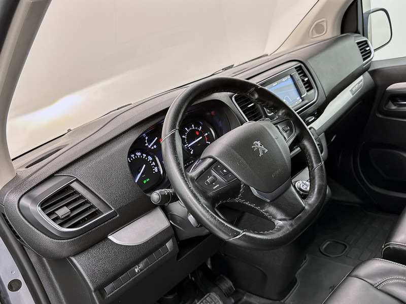 Peugeot Expert 2.0 BlueHDI 180 Standard Sport Treeplanken Xenon Achterspoiler Climate control Camera - Малък ван: снимка 4 Peugeot Expert 2.0 BlueHDI 180 Standard Sport Treeplanken Xenon Achterspoiler Climate control Camera - Малък ван: снимка 4