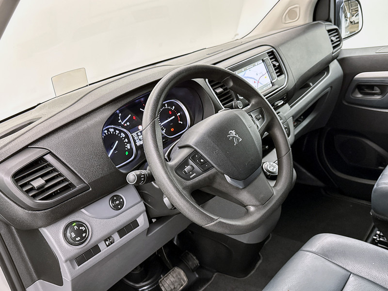 Peugeot Expert 231L 2.0 DC BlueHDI 180 Dubbele Cabine Headup display 2x schuifdeur Trekhaak Navigatie Achteruitrijcamera - Малък ван, Бус с двойна кабина: снимка 5 Peugeot Expert 231L 2.0 DC BlueHDI 180 Dubbele Cabine Headup display 2x schuifdeur Trekhaak Navigatie Achteruitrijcamera - Малък ван, Бус с двойна кабина: снимка 5