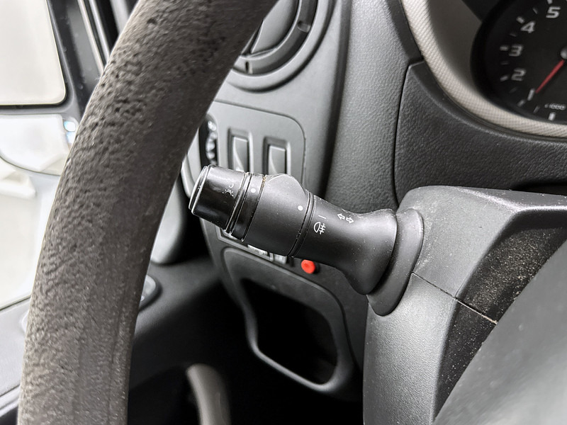 Товарен бус Renault Master T35 2.3 dCi L2H2 Eco Glasresteel Trekhaak Achteruitrijcamera Glasauto: снимка 19