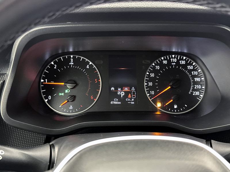 Renault Trafic 2.0 dCi 170 T27 DC L2H1 Luxe Dubbele cabine Led Trekhaak 2500KG Cruise control - Малък ван, Бус с двойна кабина: снимка 5 Renault Trafic 2.0 dCi 170 T27 DC L2H1 Luxe Dubbele cabine Led Trekhaak 2500KG Cruise control - Малък ван, Бус с двойна кабина: снимка 5