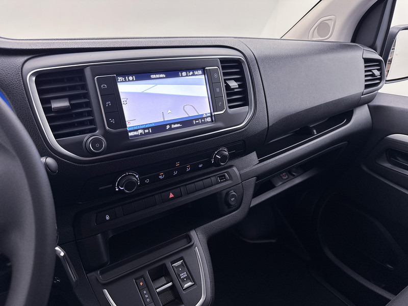 Лизинг на Toyota PROACE Electric Worker Live DC Extra Range 75 kWh Dubbele Cabine Navigatie Cruise Control Toyota PROACE Electric Worker Live DC Extra Range 75 kWh Dubbele Cabine Navigatie Cruise Control: снимка 7