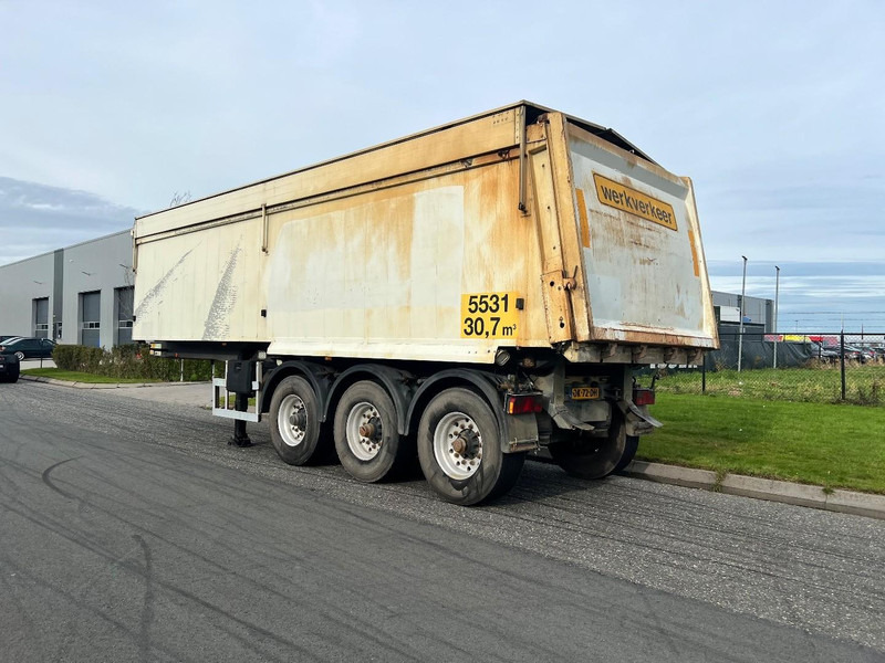 Лизинг на ATM 3 - assige kipper oplegger Hydraulische kleppen / Tipper  30,7m3 ATM 3 - assige kipper oplegger Hydraulische kleppen / Tipper  30,7m3: снимка 9