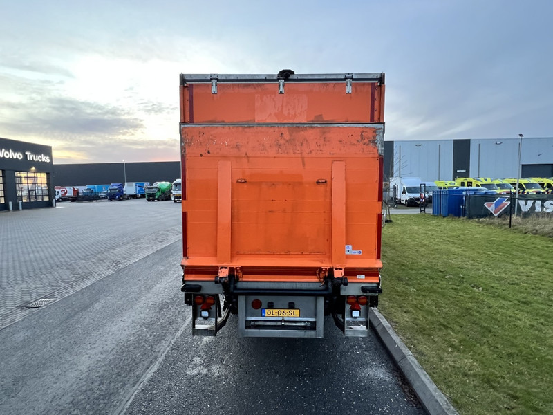Krone 2- Assige Koeltrailer Carrier / laadklep / stuuras tridec - Рефрижератор полуремарке: снимка 4 Krone 2- Assige Koeltrailer Carrier / laadklep / stuuras tridec - Рефрижератор полуремарке: снимка 4