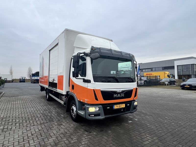 MAN TGL 180 4x2 Bakwagen Dhollandia 1000kg / BOX - Камион фургон: снимка 3 MAN TGL 180 4x2 Bakwagen Dhollandia 1000kg / BOX - Камион фургон: снимка 3