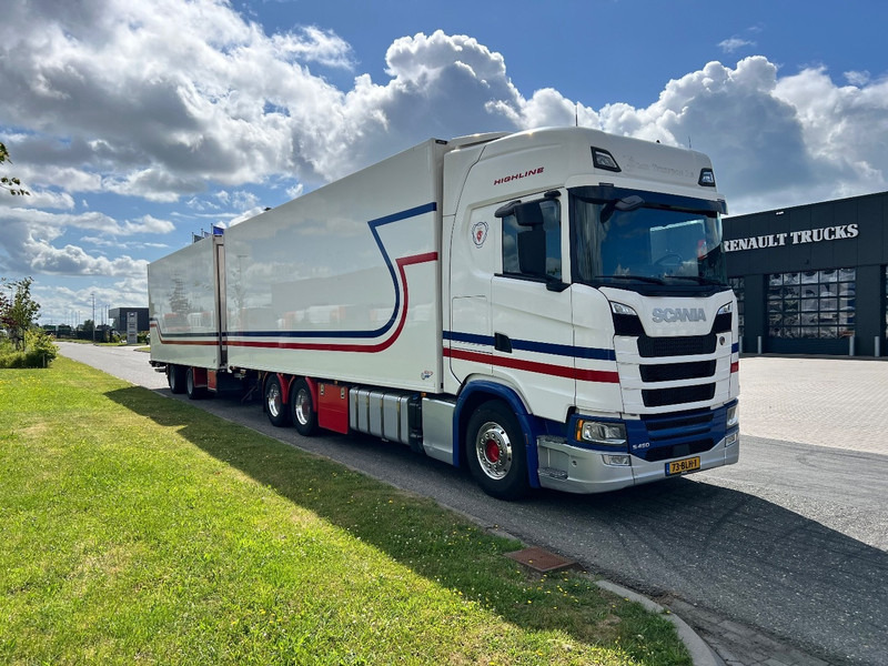 Scania S450 6x2 + Wipkar Bloemen combinatie - Рефрижератор камион: снимка 3 Scania S450 6x2 + Wipkar Bloemen combinatie - Рефрижератор камион: снимка 3