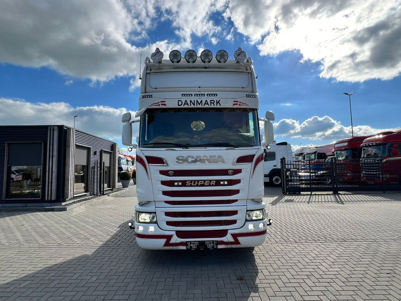 Scania R580 V8 6x2 trekker Manual / Retarder / Full Air - Влекач: снимка 2 Scania R580 V8 6x2 trekker Manual / Retarder / Full Air - Влекач: снимка 2