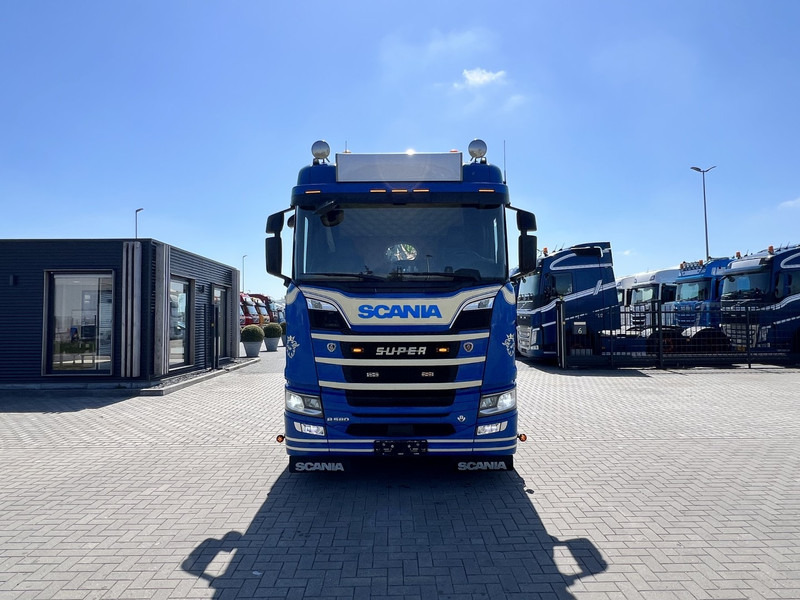Scania R580 V8 6x2 trekker Retarder / Hydraulic / ADR / Full Air - Влекач: снимка 2 Scania R580 V8 6x2 trekker Retarder / Hydraulic / ADR / Full Air - Влекач: снимка 2
