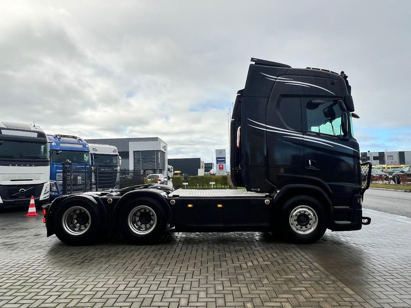 Scania S730 6x4 Trekker Retarder / Special Interior - Влекач: снимка 4 Scania S730 6x4 Trekker Retarder / Special Interior - Влекач: снимка 4