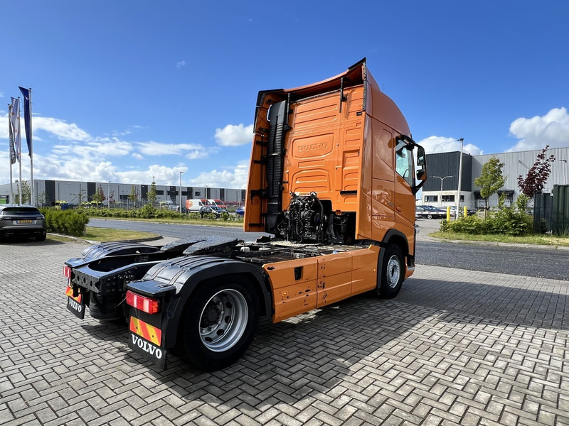 Volvo FH 420 4x2 Trekker Globetrotter / Chassis : KB - Влекач: снимка 5 Volvo FH 420 4x2 Trekker Globetrotter / Chassis : KB - Влекач: снимка 5