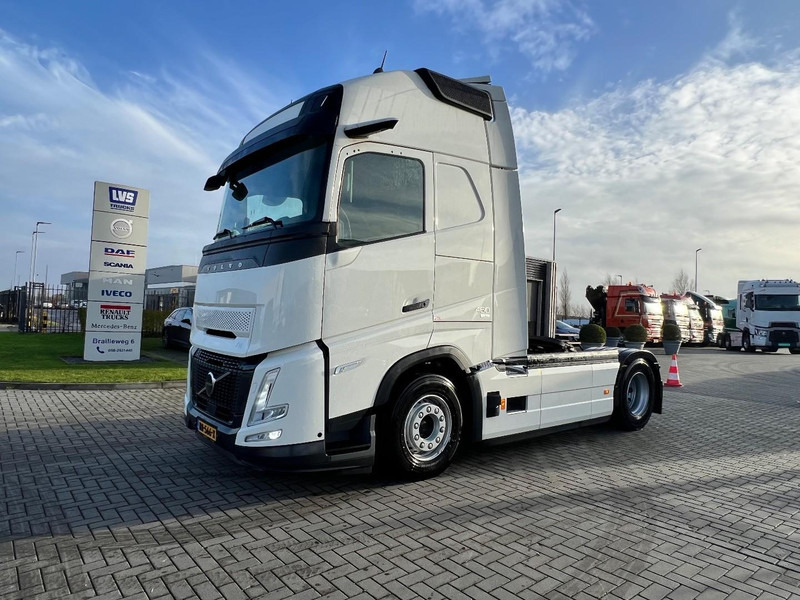 Volvo FH 460 4x2 trekker Aero / Globetrotter XL / Standclima - Влекач: снимка 1 Volvo FH 460 4x2 trekker Aero / Globetrotter XL / Standclima - Влекач: снимка 1