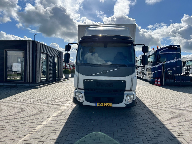 Volvo FL 210 4x2 bakwagen Dhollandia 1500kg / - Камион фургон: снимка 2 Volvo FL 210 4x2 bakwagen Dhollandia 1500kg / - Камион фургон: снимка 2