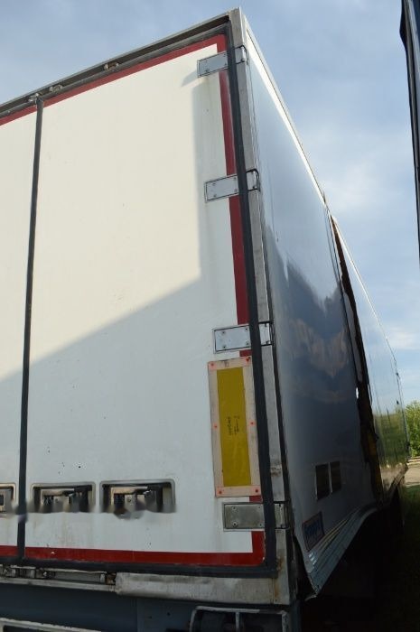 DEPOZITARE -DUBE CONTAINERE for parts - Каросерия - рефрижератор: снимка 4 DEPOZITARE -DUBE CONTAINERE for parts - Каросерия - рефрижератор: снимка 4