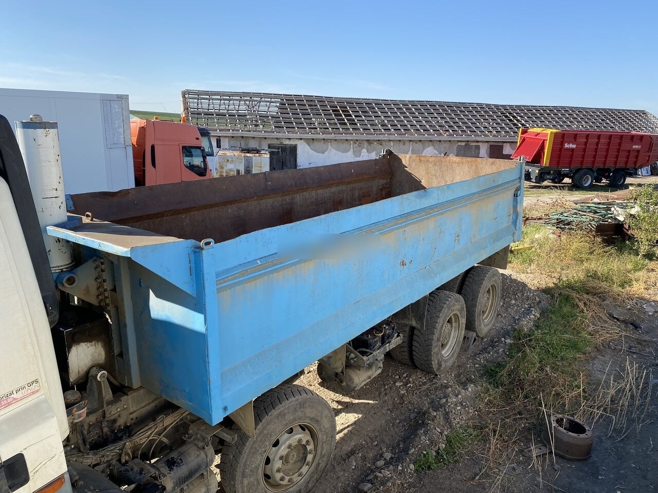 Hardox Bena basculabila cu semisasiu 7m : 8x4 - Самосвална надстройка: снимка 4 Hardox Bena basculabila cu semisasiu 7m : 8x4 - Самосвална надстройка: снимка 4