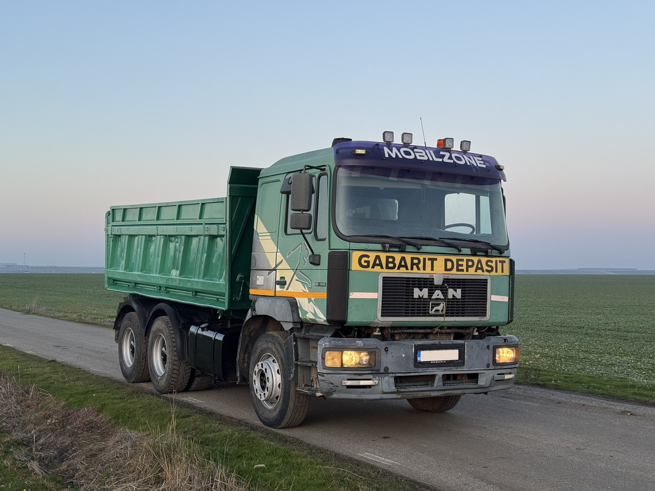 MAN 26 414 6x4 KIPPER L2000 Euro3 Manual Injection Pomp - Камион: снимка 4 MAN 26 414 6x4 KIPPER L2000 Euro3 Manual Injection Pomp - Камион: снимка 4