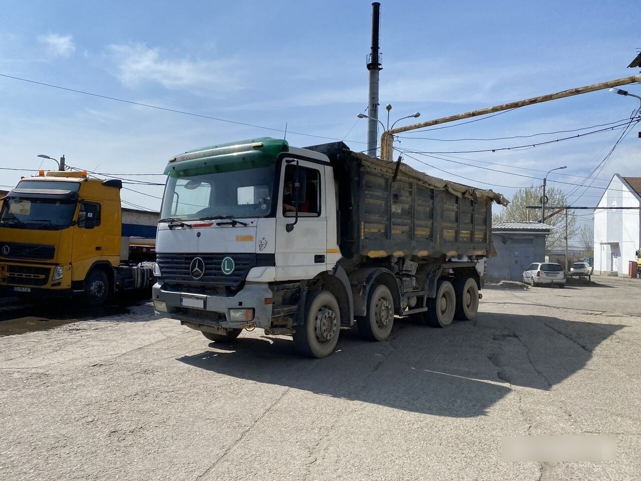 Mercedes-Benz ACTROS MP1 - Самосвал камион: снимка 4 Mercedes-Benz ACTROS MP1 - Самосвал камион: снимка 4