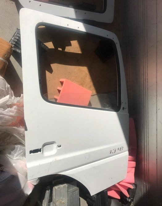 Mercedes-Benz Actros,ATEGO,AXOR truck - Врата и части за Камион: снимка 3 Mercedes-Benz Actros,ATEGO,AXOR truck - Врата и части за Камион: снимка 3
