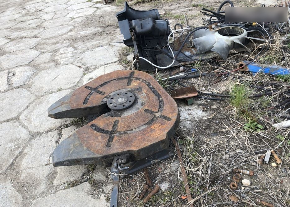 Mercedes-Benz truck - Седло за Камион: снимка 1 Mercedes-Benz truck - Седло за Камион: снимка 1