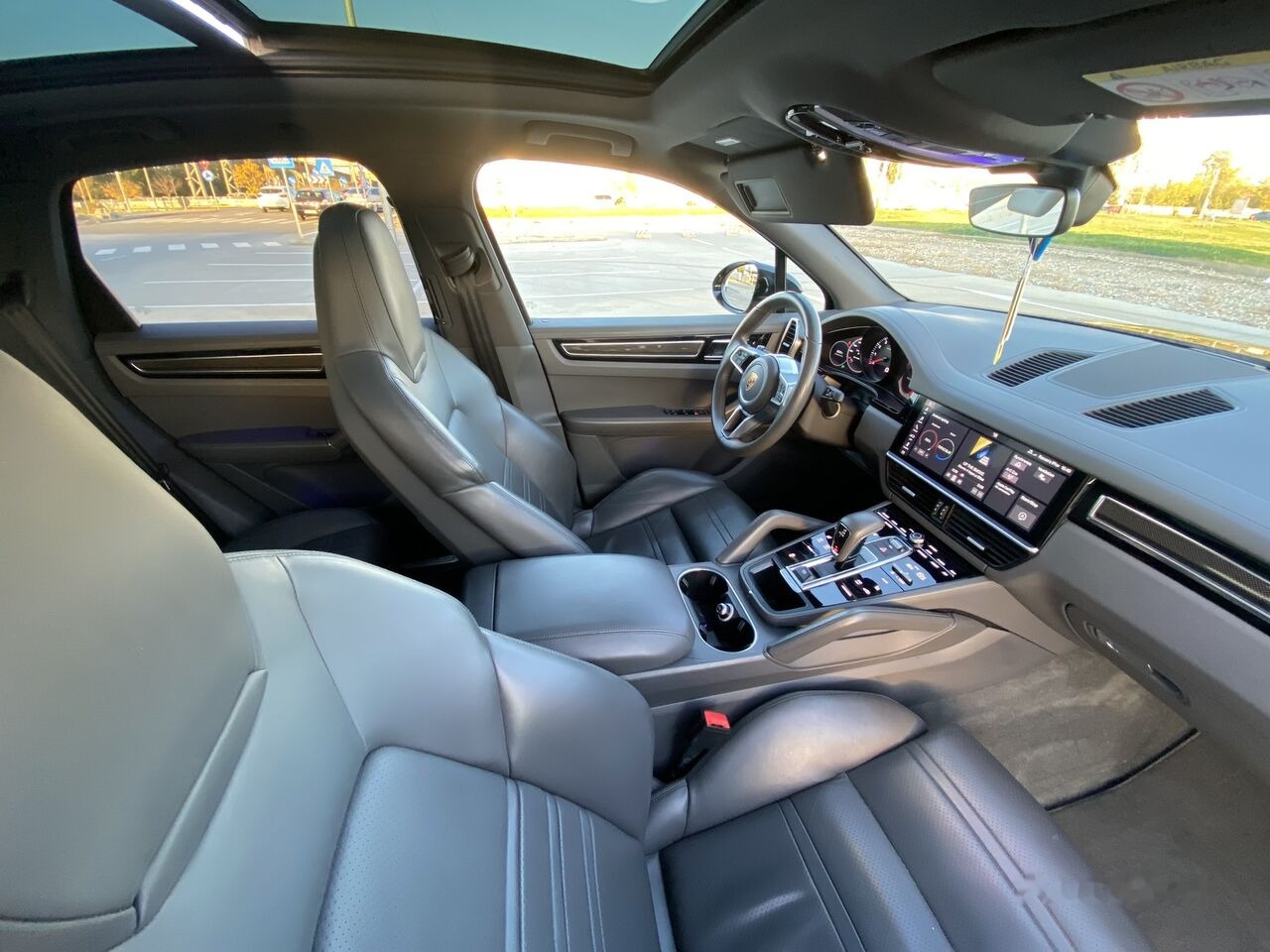 Лек автомобил Porsche Cayenne 2018 Facelift Panorama Bose: снимка 7