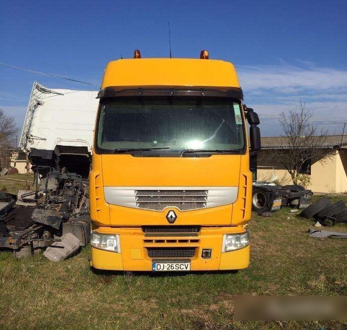 Renault DXI 6X4 Euro 5 truck - Кабина за Камион: снимка 1 Renault DXI 6X4 Euro 5 truck - Кабина за Камион: снимка 1