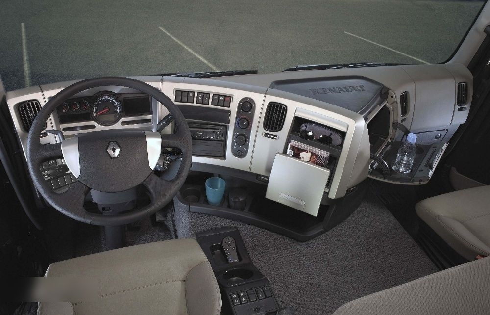 Renault DXI/DCI truck - Кабина за Камион: снимка 1 Renault DXI/DCI truck - Кабина за Камион: снимка 1