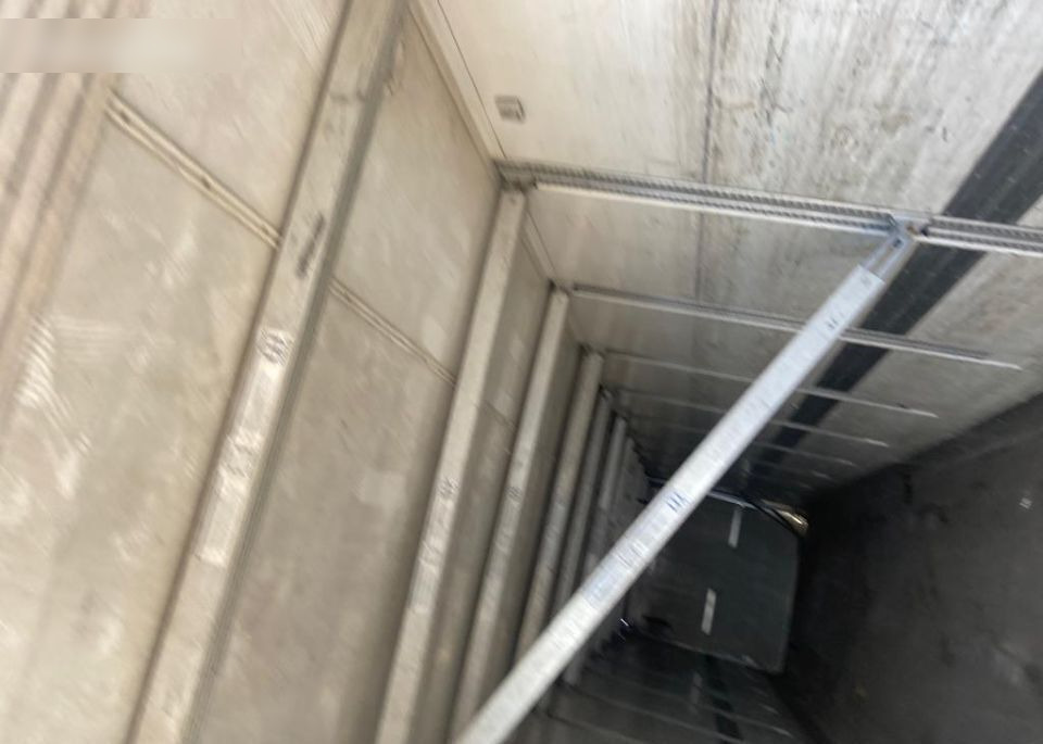 Sistem double deck dube frigorifice : Suporti laterali +bari - Рефрижератор полуремарке: снимка 4 Sistem double deck dube frigorifice : Suporti laterali +bari - Рефрижератор полуремарке: снимка 4