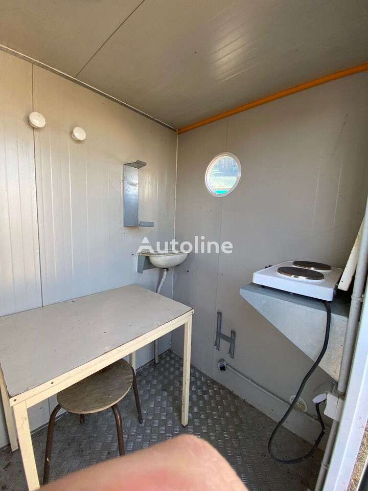 Trailor Remorca Auto Santier : Bucatarie + WC + depozit - Затворена каросерия ремарке, Жилищен контейнер: снимка 5 Trailor Remorca Auto Santier : Bucatarie + WC + depozit - Затворена каросерия ремарке, Жилищен контейнер: снимка 5