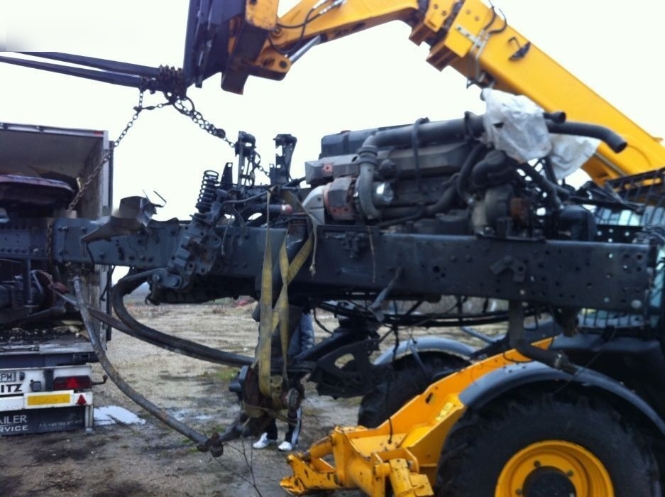 DAF xf95 EURO 5 piese din dezmembrari - Влекач: снимка 4 DAF xf95 EURO 5 piese din dezmembrari - Влекач: снимка 4