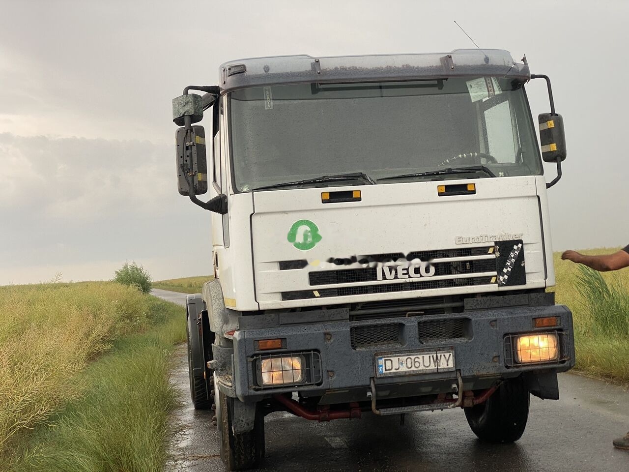IVECO Eurotrakker 400E42HT 4x2 1Y3 - EURO 2 - Manual Injection Pomp - - Влекач: снимка 5 IVECO Eurotrakker 400E42HT 4x2 1Y3 - EURO 2 - Manual Injection Pomp - - Влекач: снимка 5