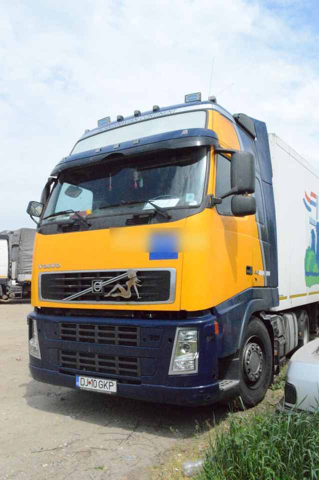 Volvo FH 12 - Шаси кабина: снимка 5 Volvo FH 12 - Шаси кабина: снимка 5