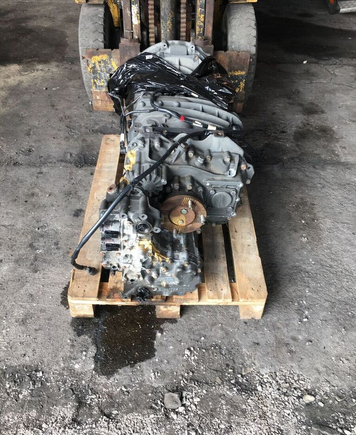 ZF 16S2331TD 1356052026 truck - Скоростна кутия за Камион: снимка 1 ZF 16S2331TD 1356052026 truck - Скоростна кутия за Камион: снимка 1