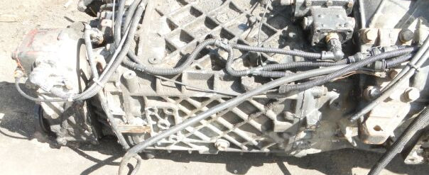 ZF Ecosplit 16S151 1315051740 truck - Скоростна кутия за Камион: снимка 2 ZF Ecosplit 16S151 1315051740 truck - Скоростна кутия за Камион: снимка 2