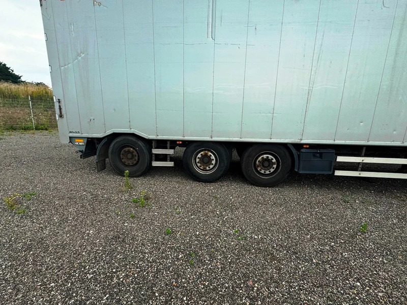 KEL-BERG walking floor - С плъзгащ под полуремарке: снимка 4 KEL-BERG walking floor - С плъзгащ под полуремарке: снимка 4
