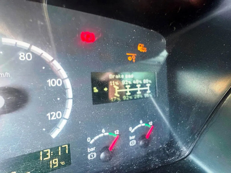 Камион цистерна Scania P380 P380 8x2*6 .ADR/FL . 24200 L Tank - Air / Air suspension.: снимка 18