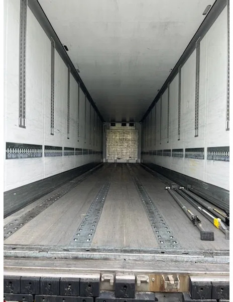 Schmitz Cargobull 4stk Hydra-Roll 4280 hour - Рефрижератор полуремарке: снимка 4 Schmitz Cargobull 4stk Hydra-Roll 4280 hour - Рефрижератор полуремарке: снимка 4