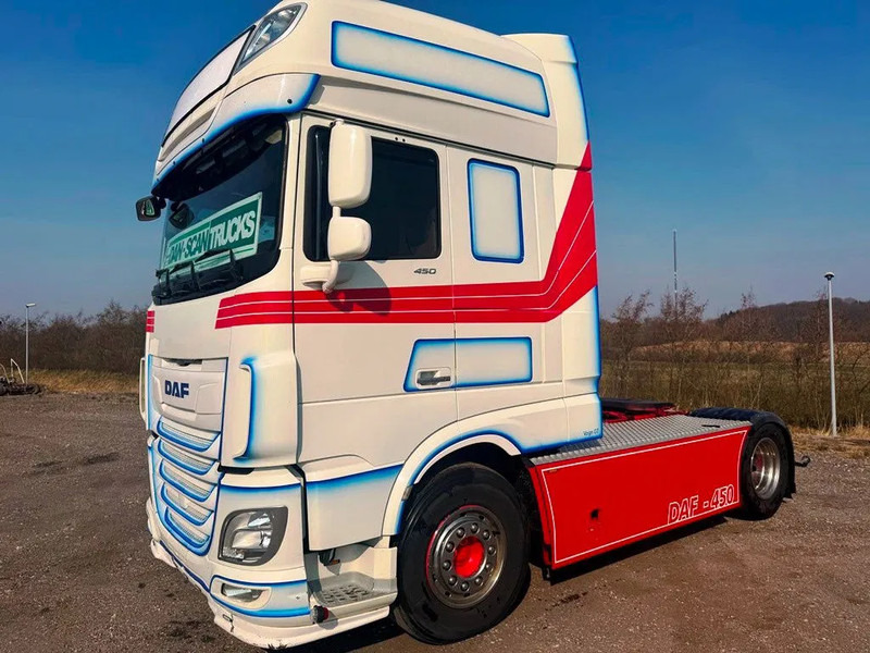 DAF XF 450 DAF XF 450 Special Interior. 706000 km. Euro 6 - Влекач: снимка 3 DAF XF 450 DAF XF 450 Special Interior. 706000 km. Euro 6 - Влекач: снимка 3