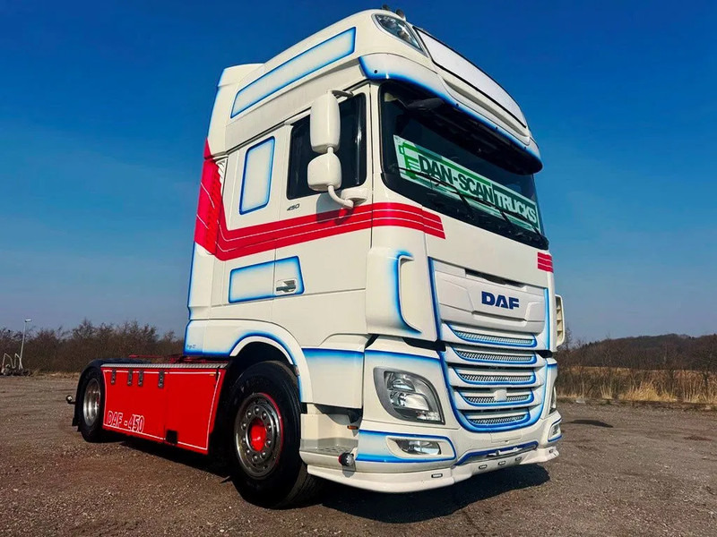 DAF XF 450 DAF XF 450 Special Interior. 706000 km. Euro 6 - Влекач: снимка 2 DAF XF 450 DAF XF 450 Special Interior. 706000 km. Euro 6 - Влекач: снимка 2