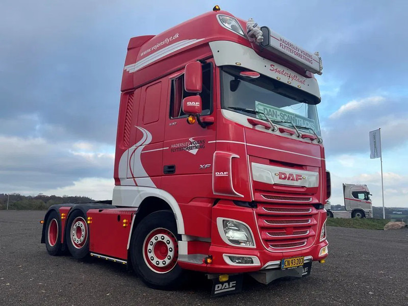DAF XF 530 Twensteer Special interior. Full Air suspension Hydr. system - Влекач: снимка 2 DAF XF 530 Twensteer Special interior. Full Air suspension Hydr. system - Влекач: снимка 2