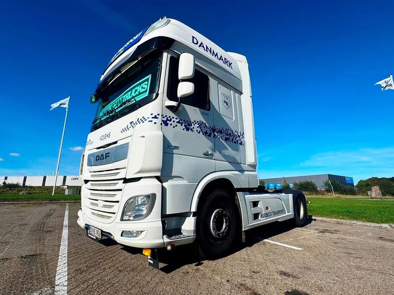 DAF XF 530 god tractor unit - Влекач: снимка 2 DAF XF 530 god tractor unit - Влекач: снимка 2