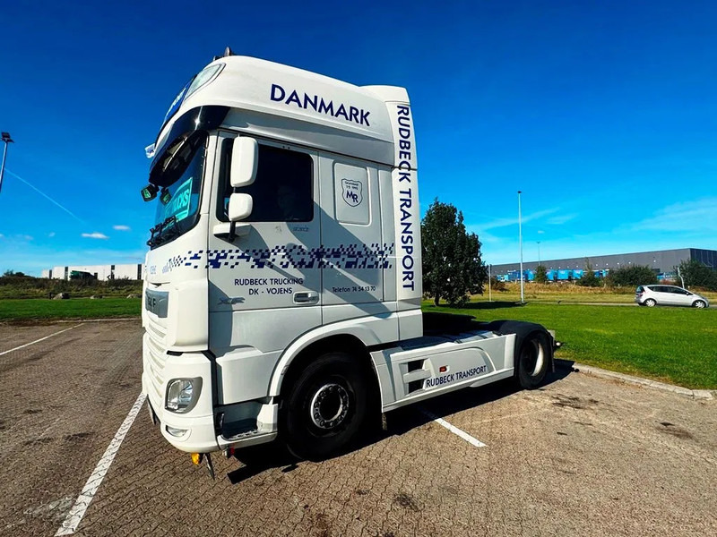 DAF XF 530 god tractor unit - Влекач: снимка 4 DAF XF 530 god tractor unit - Влекач: снимка 4
