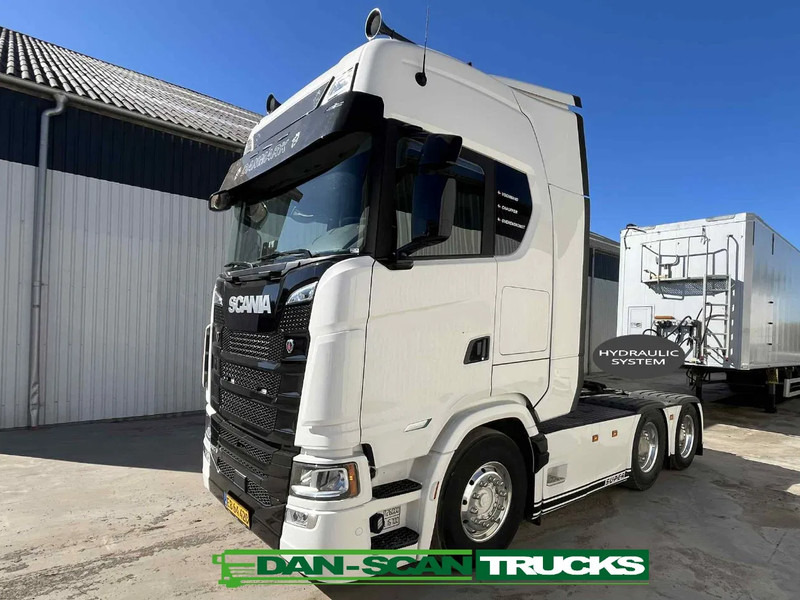 Scania 560S Super NGS SUPER .Air / Air suspension. hydr. system. - Влекач: снимка 1 Scania 560S Super NGS SUPER .Air / Air suspension. hydr. system. - Влекач: снимка 1