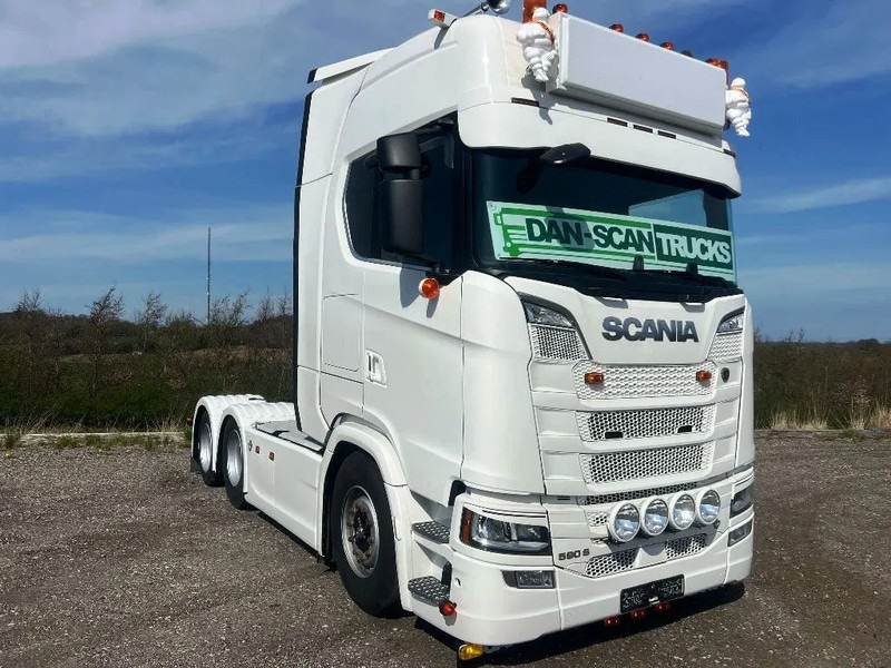 Scania 590S V8 NGS Like new . Air / Air suspension. hydr. system. - Влекач: снимка 5 Scania 590S V8 NGS Like new . Air / Air suspension. hydr. system. - Влекач: снимка 5