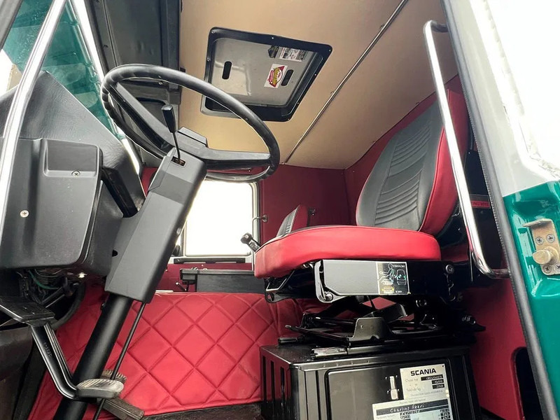 Влекач Scania LB141 V8 Scania Vabis total restauration: снимка 14