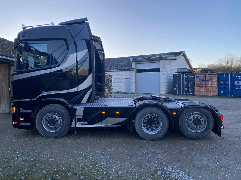 Scania R560 560R super 6x2*4 rearsteering. Hydr. system Air / Air suspension - Влекач: снимка 4 Scania R560 560R super 6x2*4 rearsteering. Hydr. system Air / Air suspension - Влекач: снимка 4