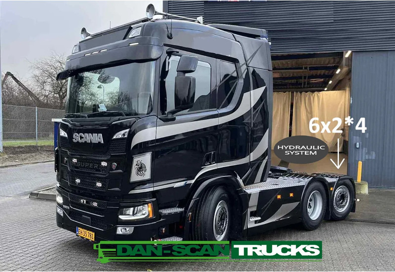 Scania R560 560R super 6x2*4 rearsteering. Hydr. system Air / Air suspension - Влекач: снимка 1 Scania R560 560R super 6x2*4 rearsteering. Hydr. system Air / Air suspension - Влекач: снимка 1