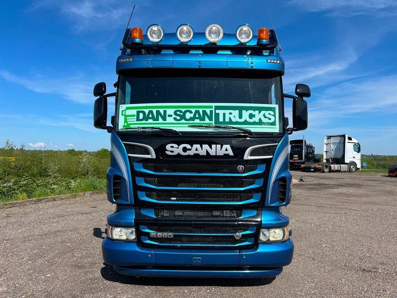 Scania R560 V8 Air / Air Suspension. only 623000km . Euro 5. Hydr. system. - Влекач: снимка 4 Scania R560 V8 Air / Air Suspension. only 623000km . Euro 5. Hydr. system. - Влекач: снимка 4