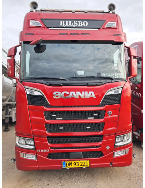 Scania R590 V8 NGS Rear steering 6x2*4. Air / Air suspension. Hydr. system - Влекач: снимка 4 Scania R590 V8 NGS Rear steering 6x2*4. Air / Air suspension. Hydr. system - Влекач: снимка 4