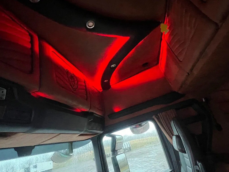Scania R650 V8 NGS Scania 6x4 . Special Interior. . - Влекач: снимка 5 Scania R650 V8 NGS Scania 6x4 . Special Interior. . - Влекач: снимка 5