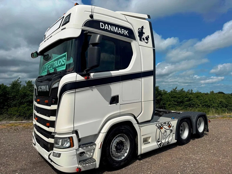 Scania S580 V8 NGS weelbase 2950mm. Air / Air suspension. Hydr. system. Air Cooler. Retarder - Влекач: снимка 2 Scania S580 V8 NGS weelbase 2950mm. Air / Air suspension. Hydr. system. Air Cooler. Retarder - Влекач: снимка 2